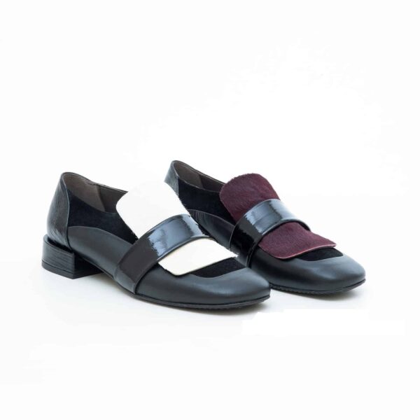 art 9 black