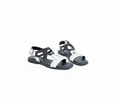 Leather Low Heeled Sandals Art 5SS10