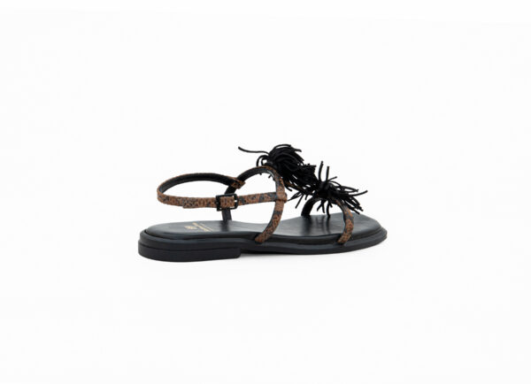 Δερμάτινα σανδάλια με χαμηλό τακούνι Art 4SS201 - FLAT