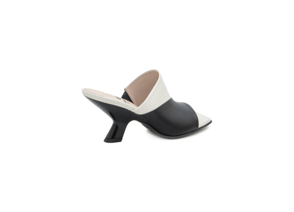 Δερμάτινα Mules Art 5SS66 - MULES