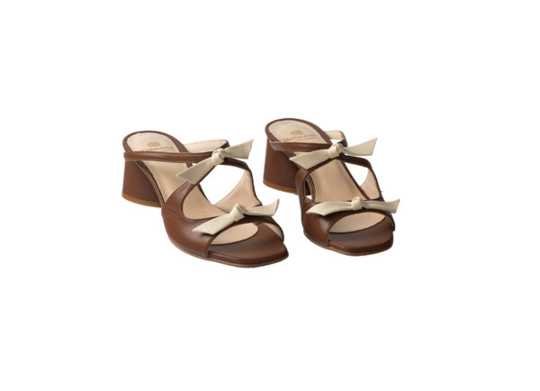 Δερμάτινα mules art 6ss51
